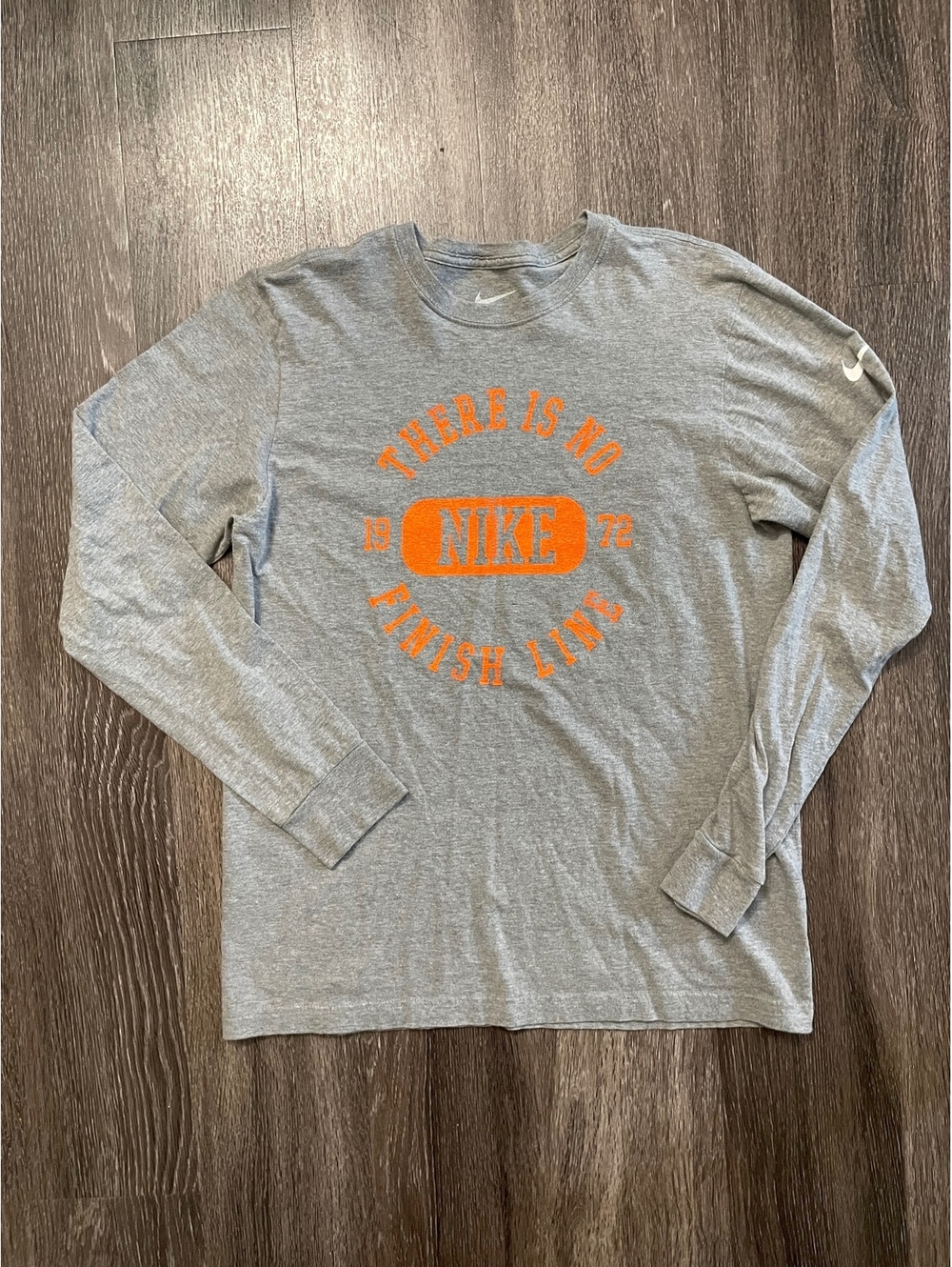 Nike Long Sleeve Graphic Tee